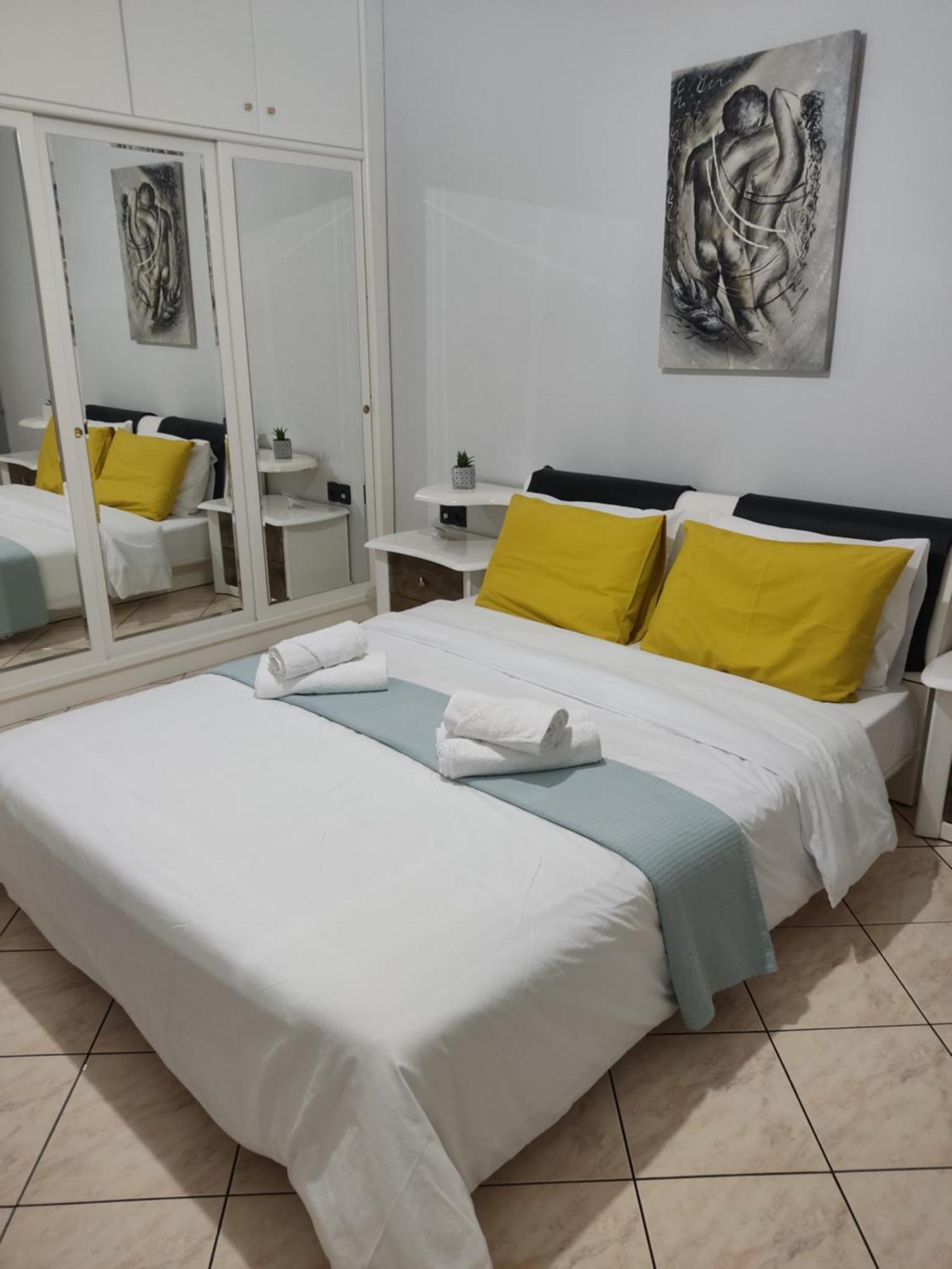 Apartment Rafaela's *